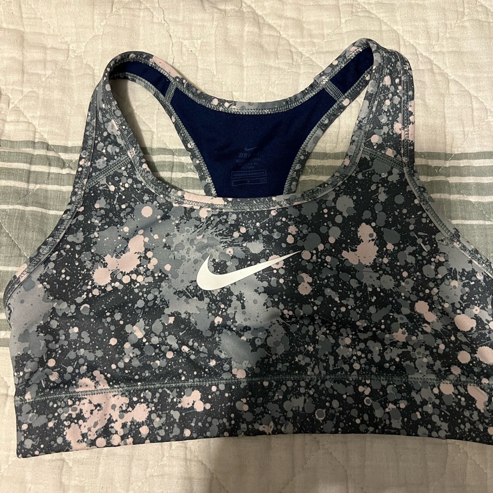 NIKE SPORTS BRA